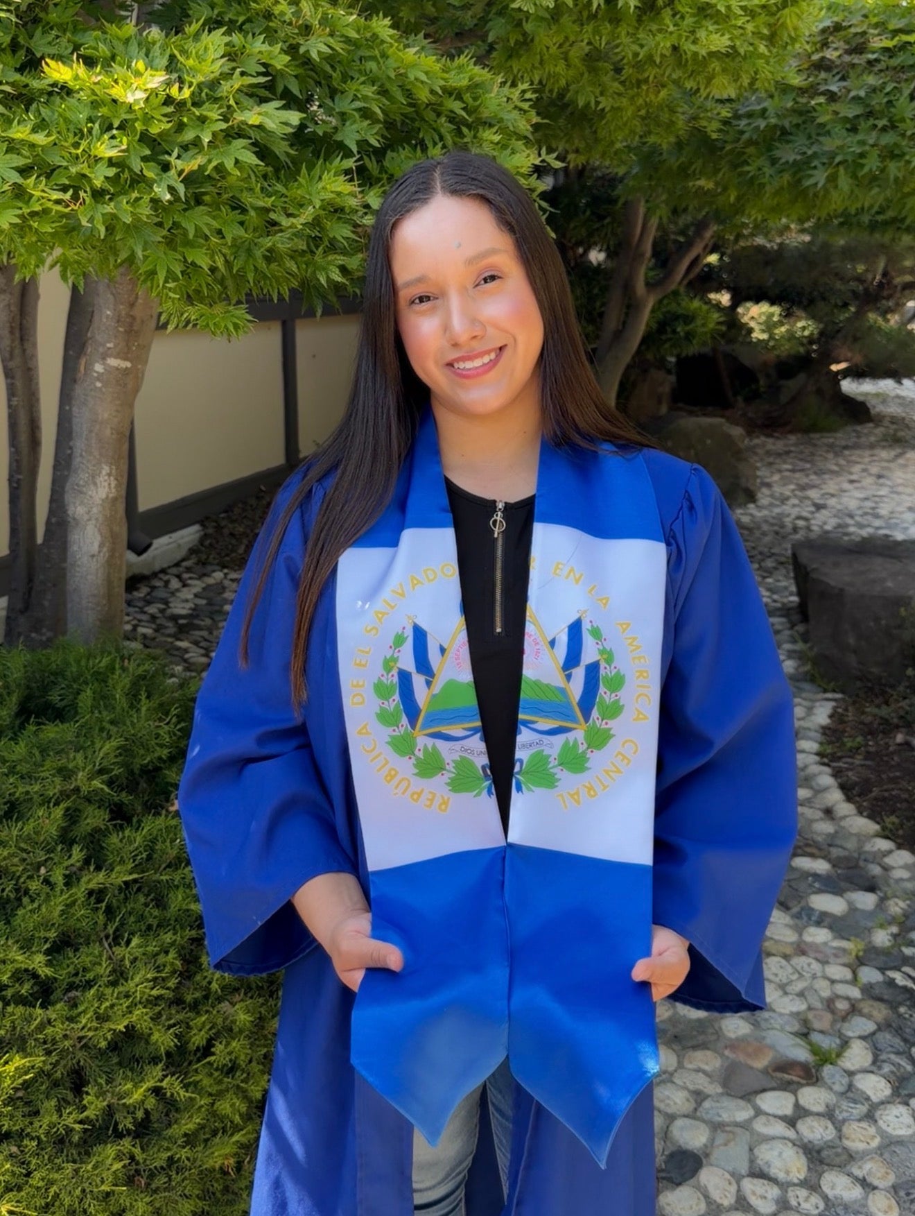 El Salvador pride graduation stole