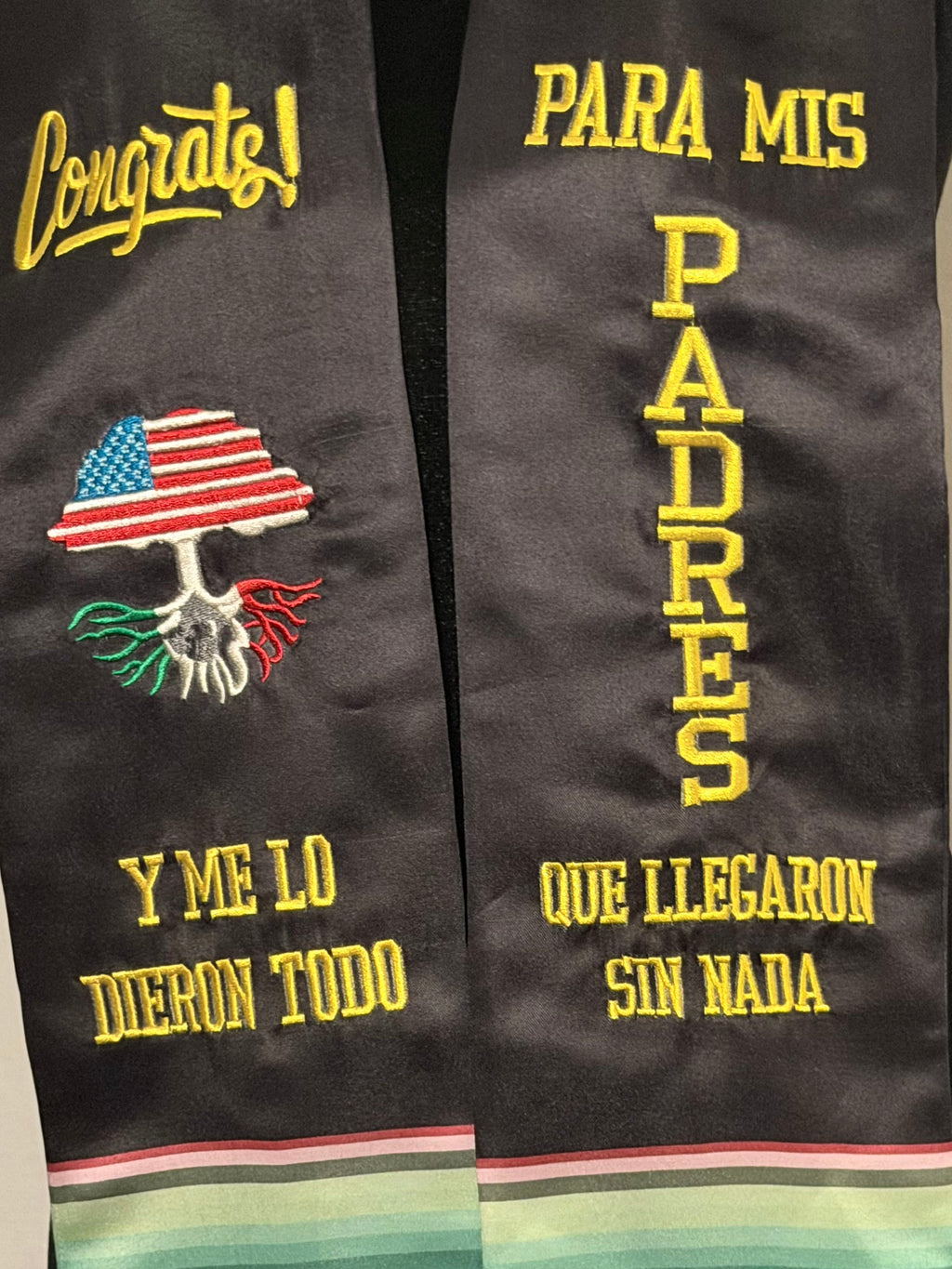 Para Mis Padres Graduation Stole